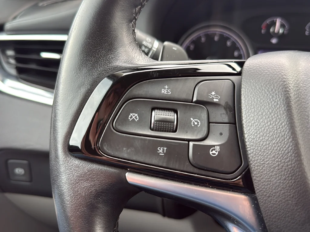 Used 2023 White Buick Essence image 17