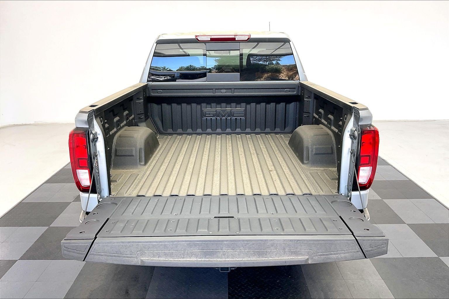 2026 GMC Sierra 1500 Elevation - Photo 11