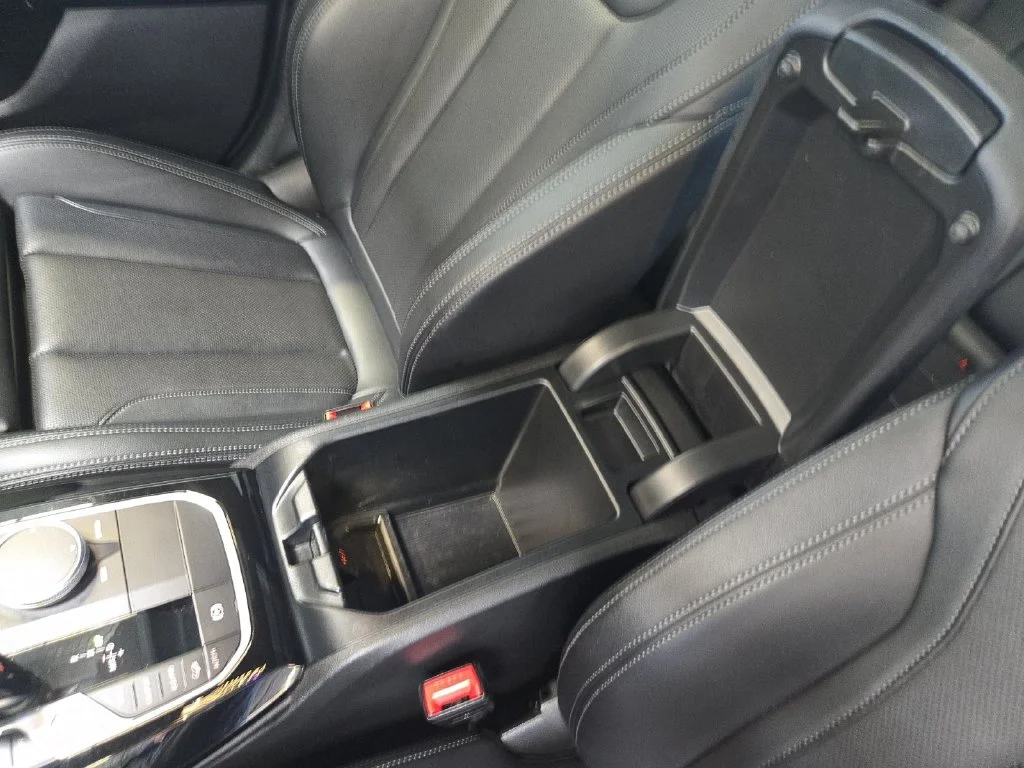 Used 2023 Gray BMW xDrive30i image 33