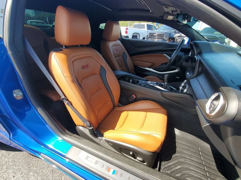 Certified Used 2017 HYPER BLUE METALLIC Chevrolet 2SS image 34