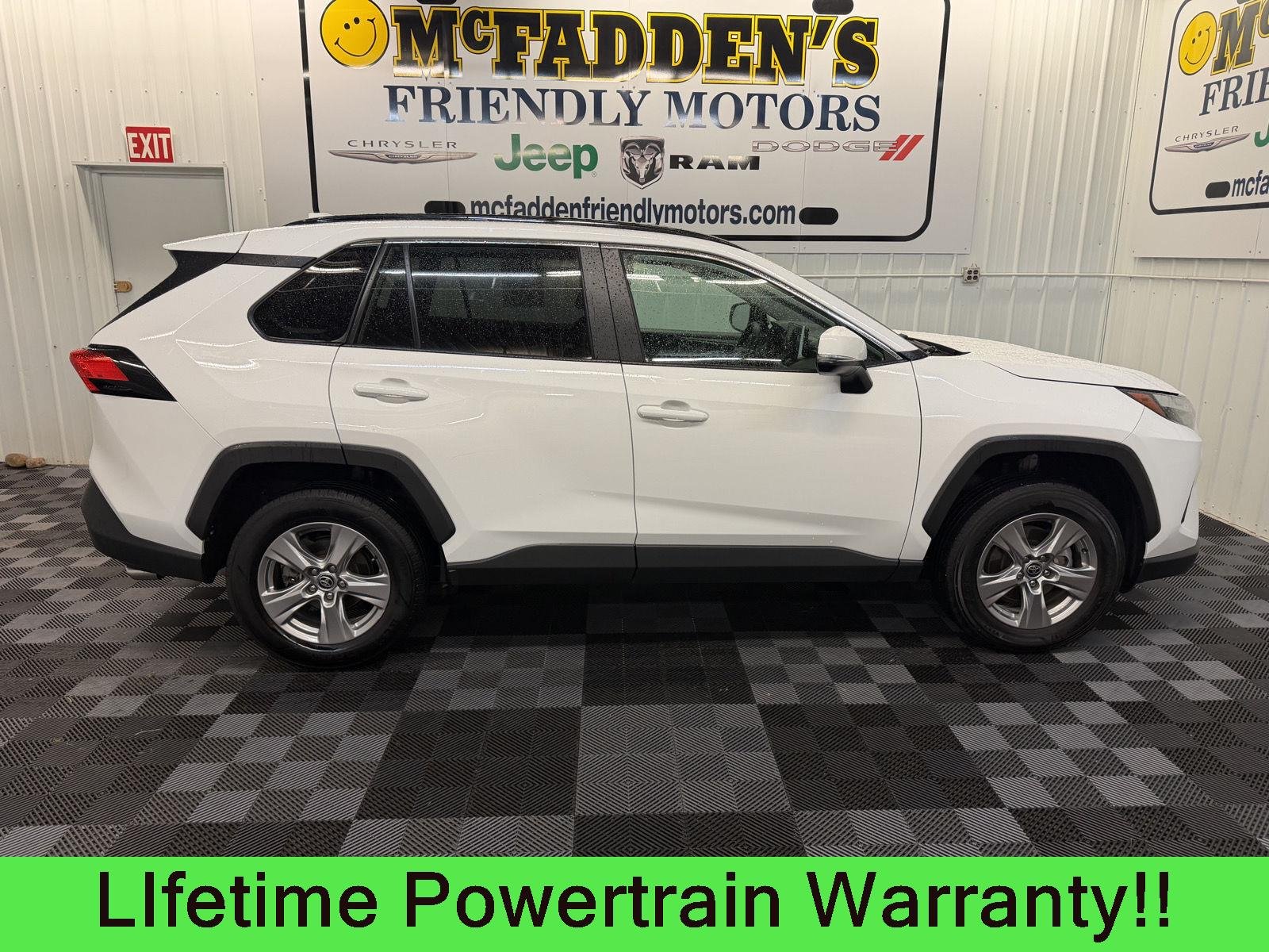 2025 Toyota RAV4 XLE