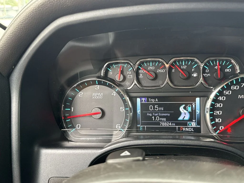 Used 2018 Blue Metallic GMC SLT image 48