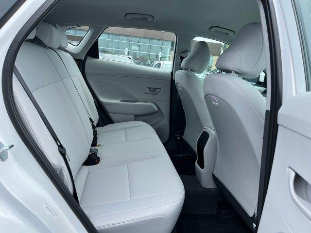 New 2026 White Hyundai SE FWD image 20