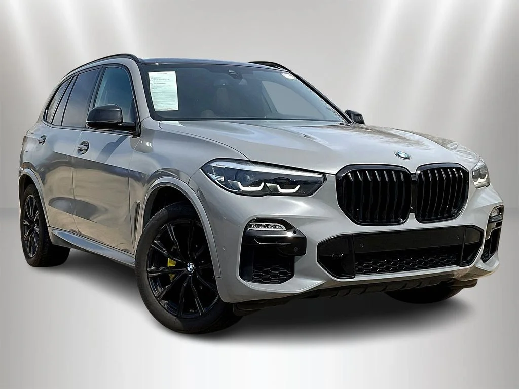 Used 2021 Black Sapphire Metallic BMW xDrive40i image 3