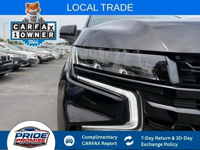 Used 2023 Black Chevrolet Z71 image 12