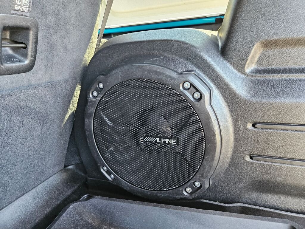 Used 2020 Bikini Pearl Coat Jeep Unlimited Rubicon image 14