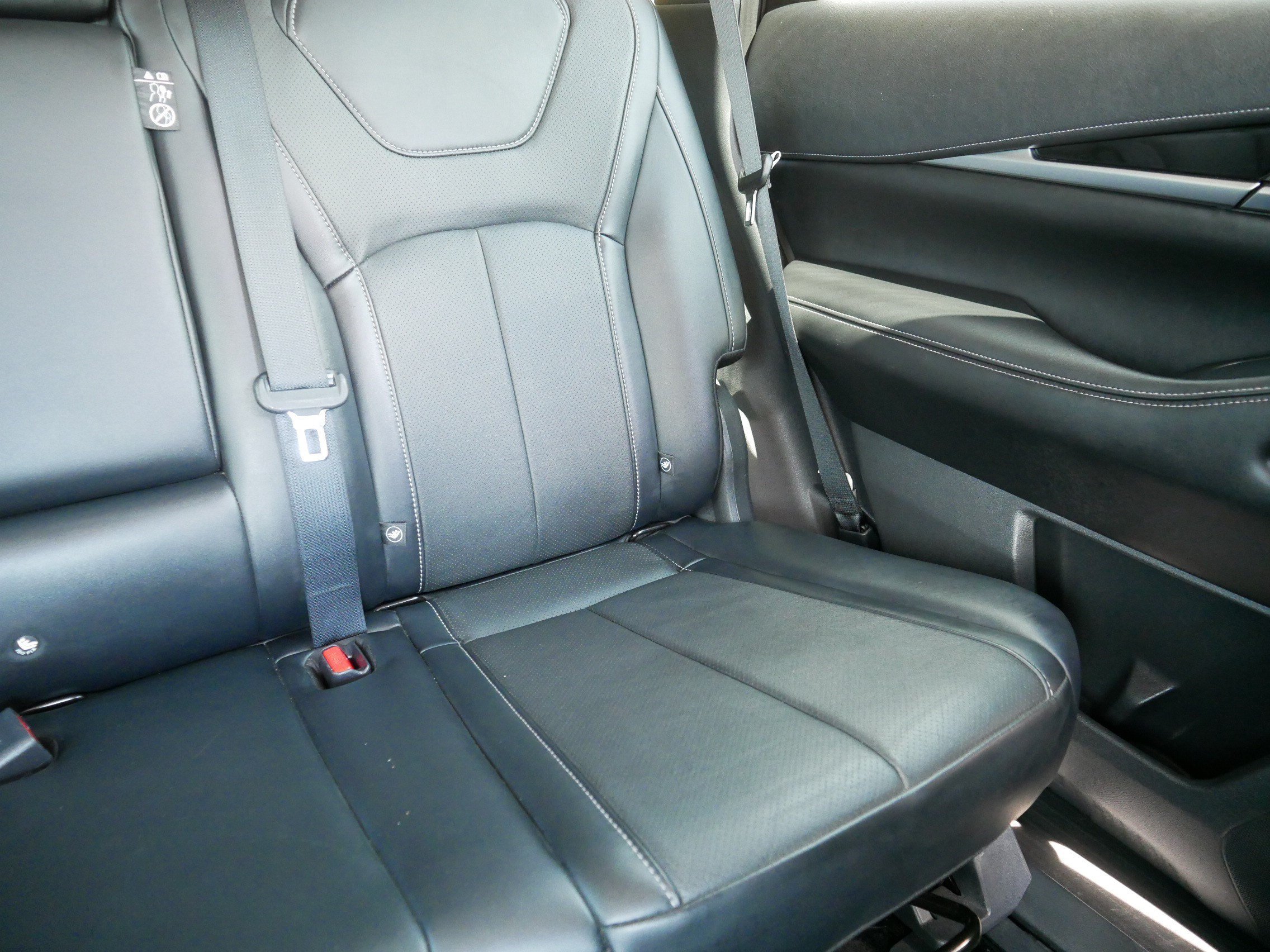 Used 2023 Mineral Black INFINITI PURE image 14