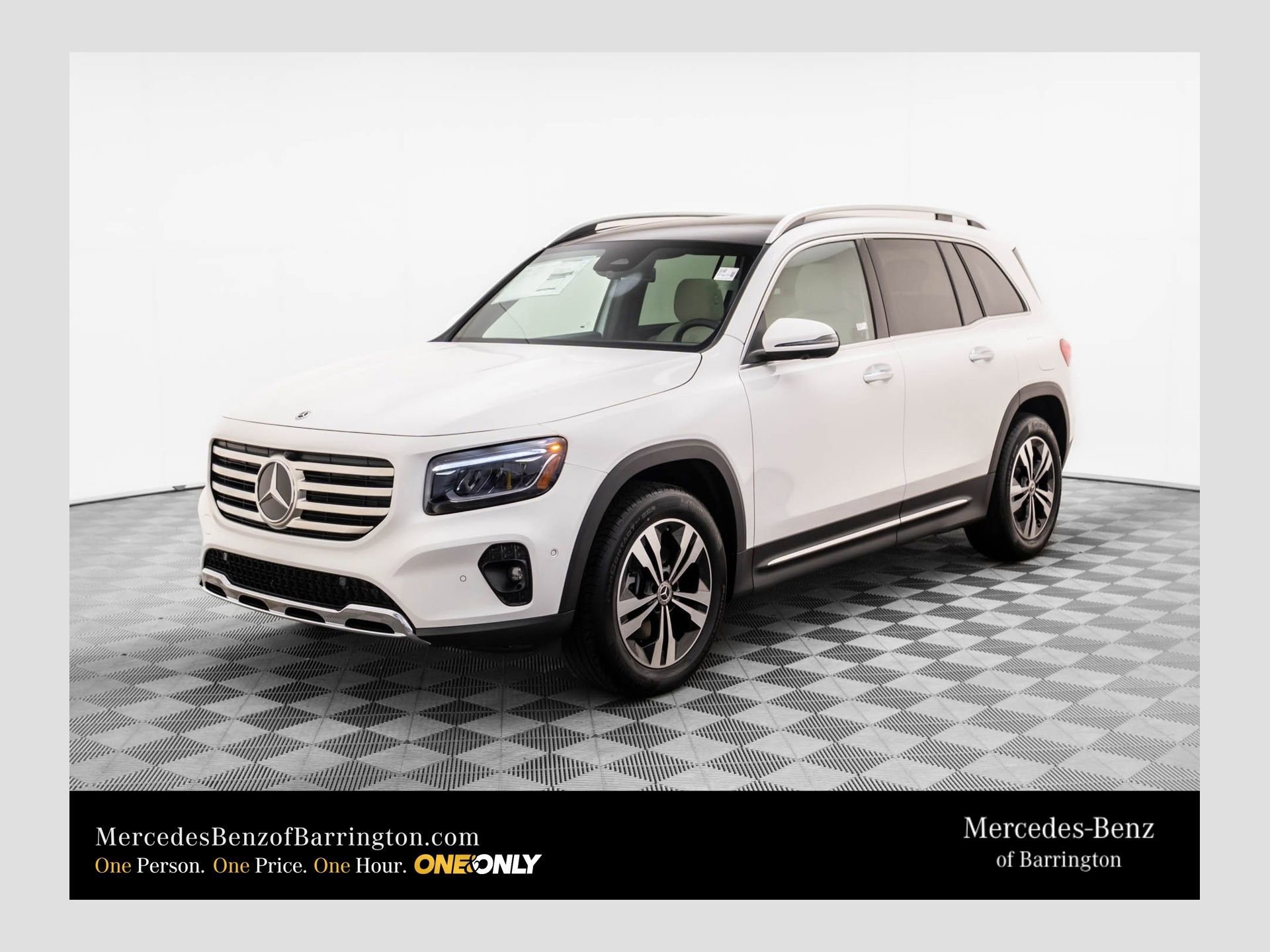 New 2026 Polar White Mercedes-Benz GLB 250 image 42