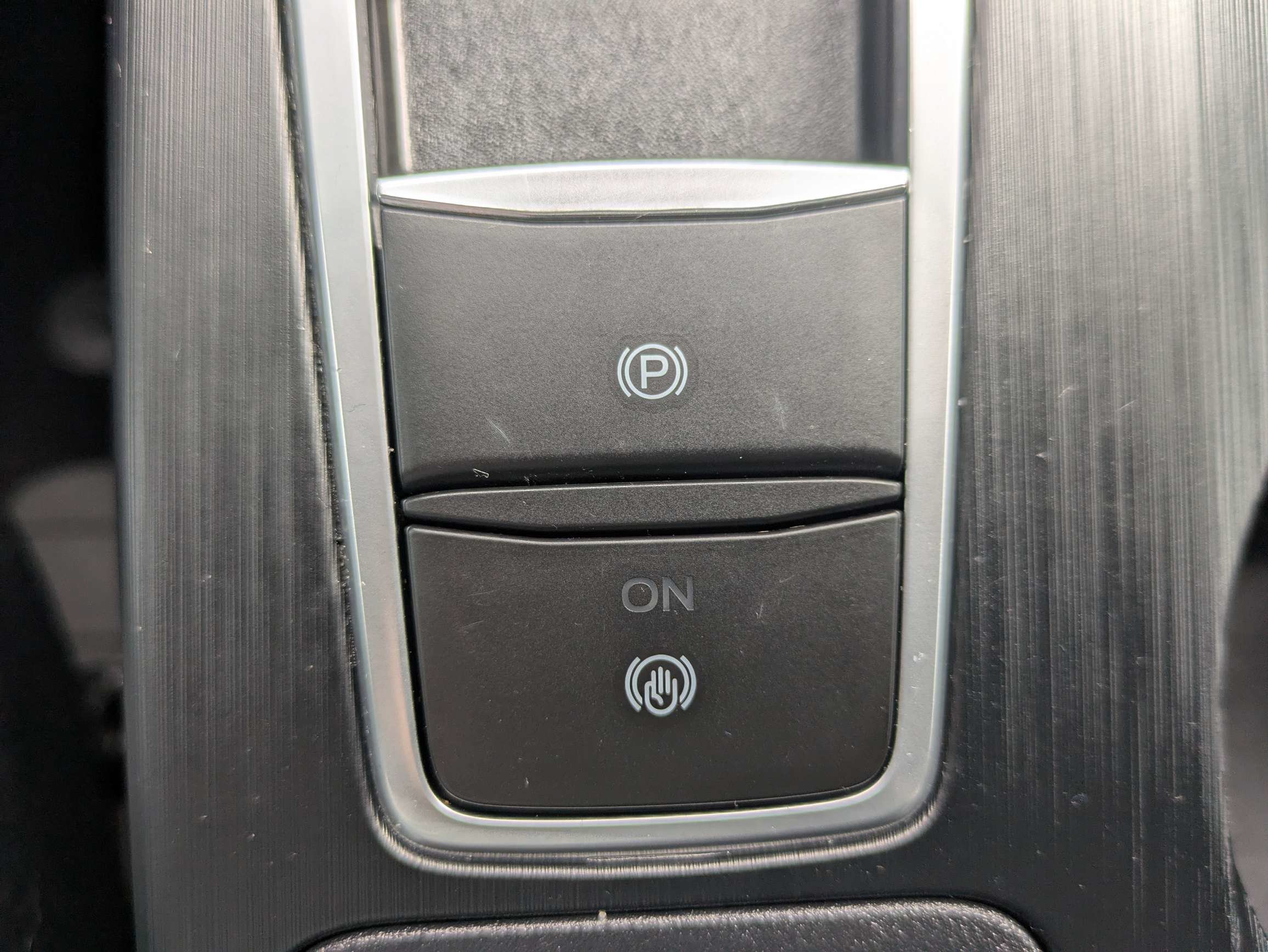 Used 2023 Iconic Silver Metallic Ford Platinum image 29