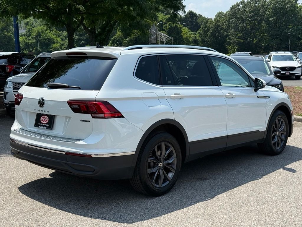Used 2023 Opal White Pearl Effect Volkswagen 2.0T SE image 10