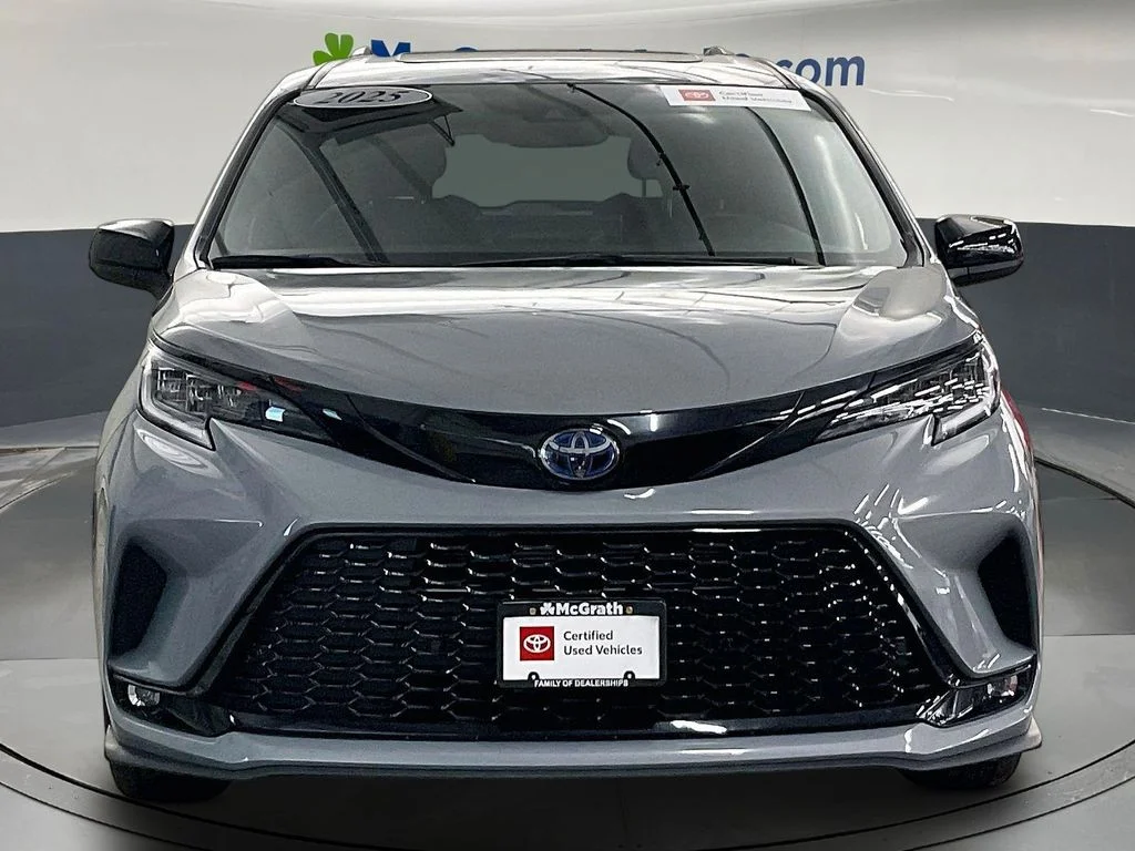Used 2025 Gray Toyota XSE image 5