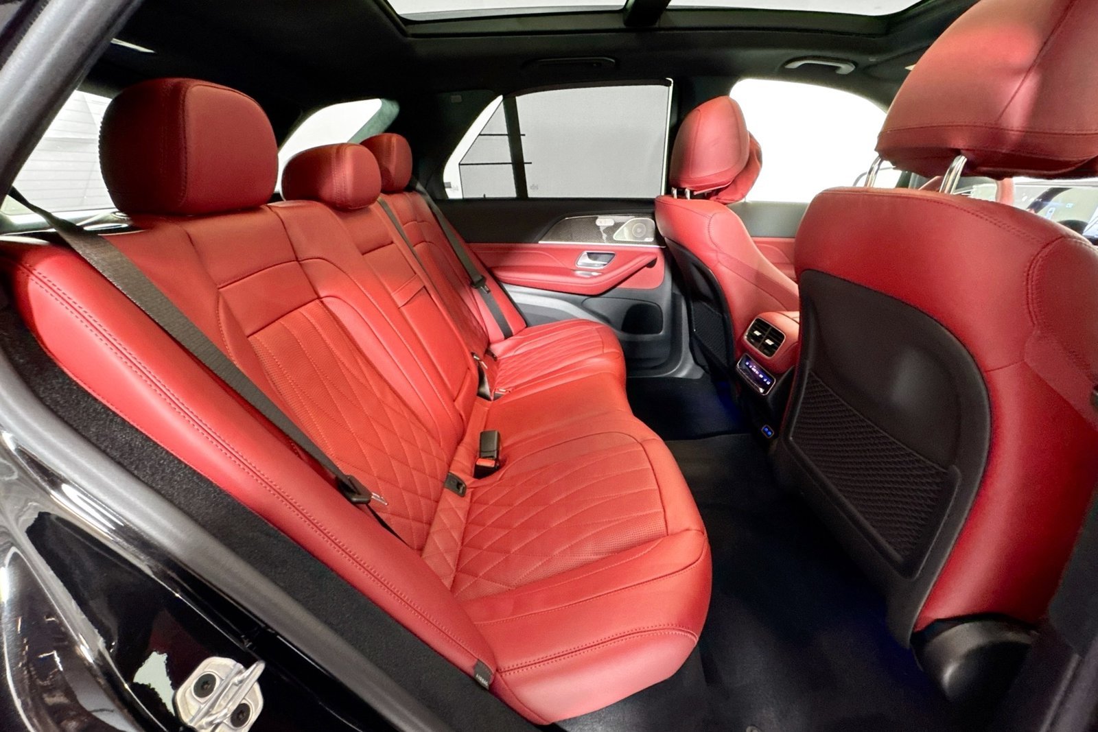 New 2026 Obsidian Black Metallic Mercedes-Benz AMG® GLE 63 S image 25