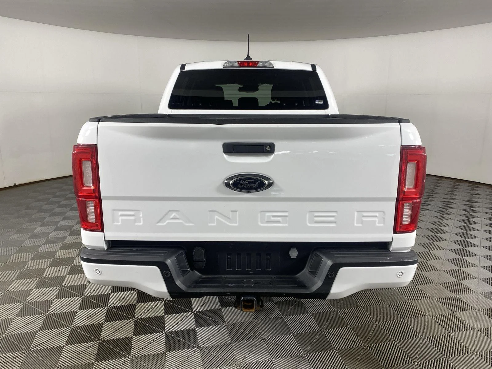 Used 2021 Oxford White Ford  image 11