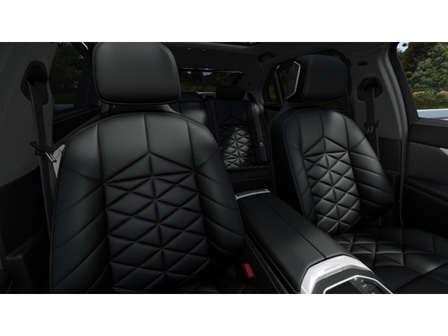 New 2026 Black Sapphire Metallic BMW 740i image 11