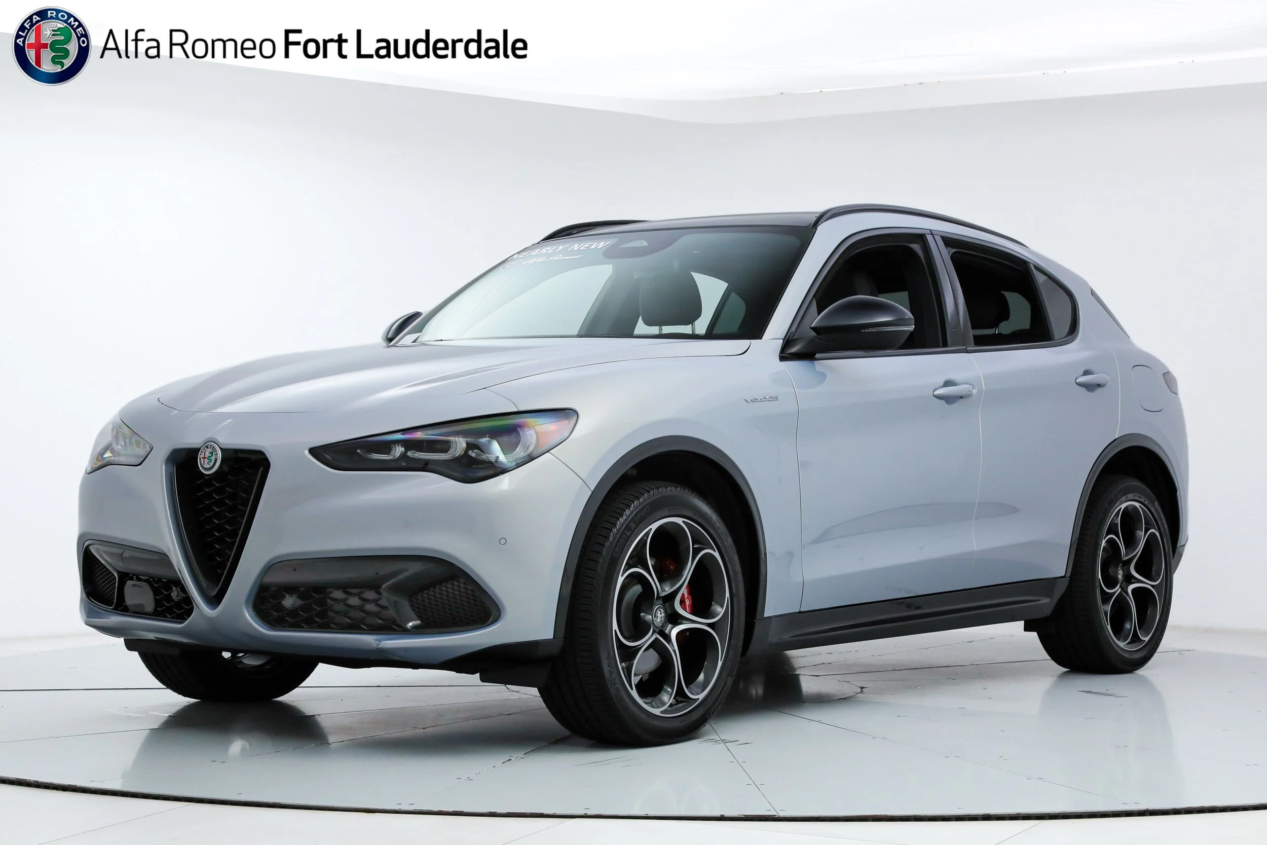 2025 Alfa Romeo Stelvio
