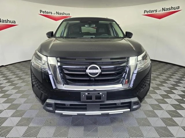 Used 2023 Black Nissan SL image 2