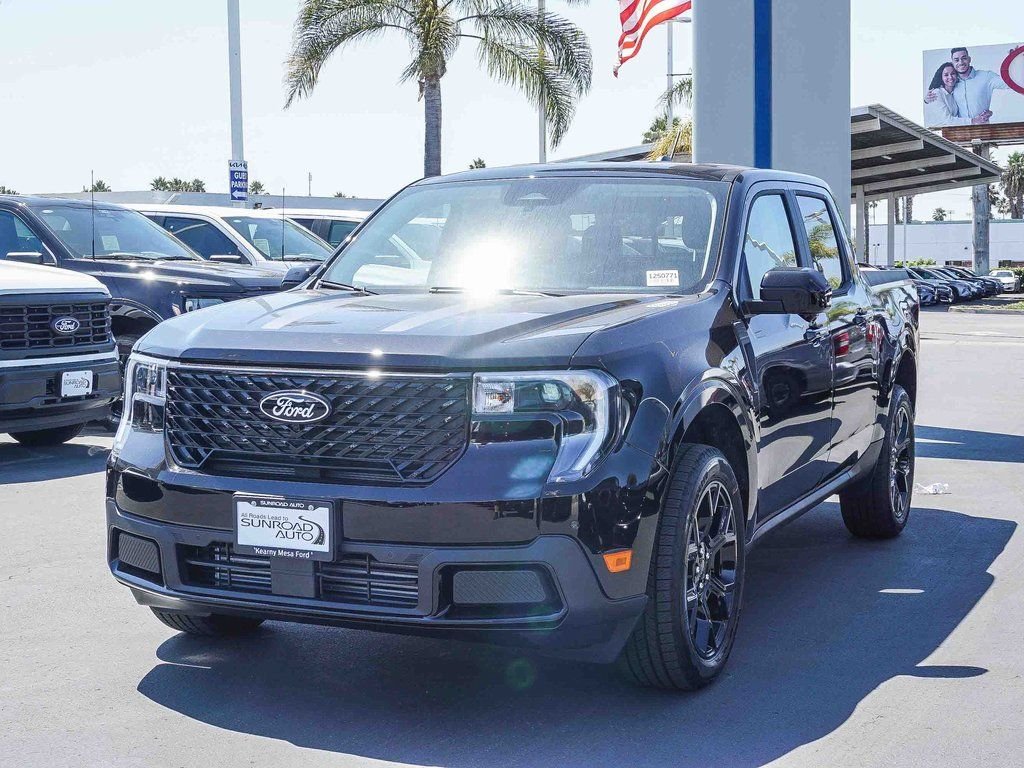 New 2025 Shadow Black Ford Lariat image 3