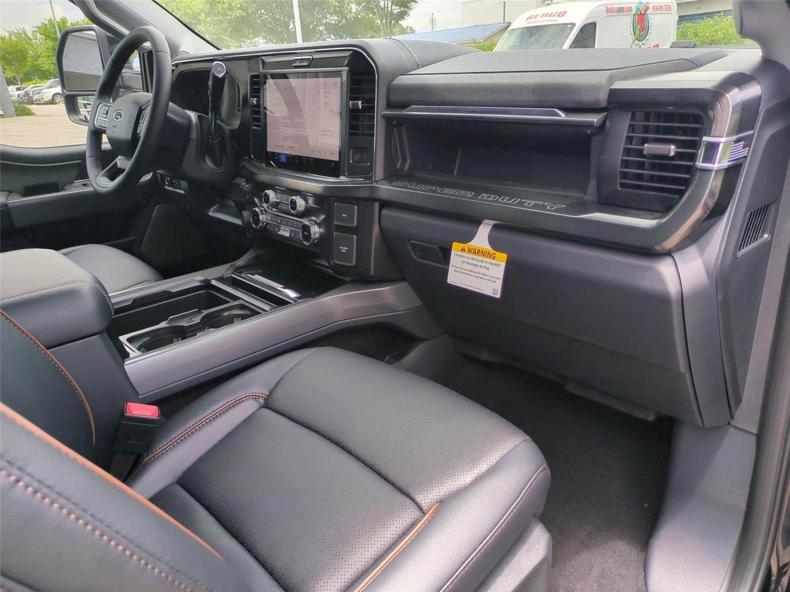 New 2026 Agate Black Metallic Ford F-250® Lariat® image 39