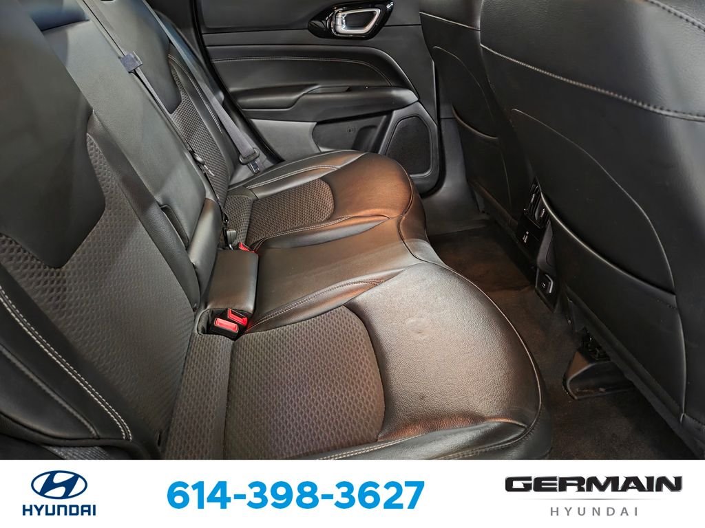 Used 2023 Gray Jeep Latitude image 20