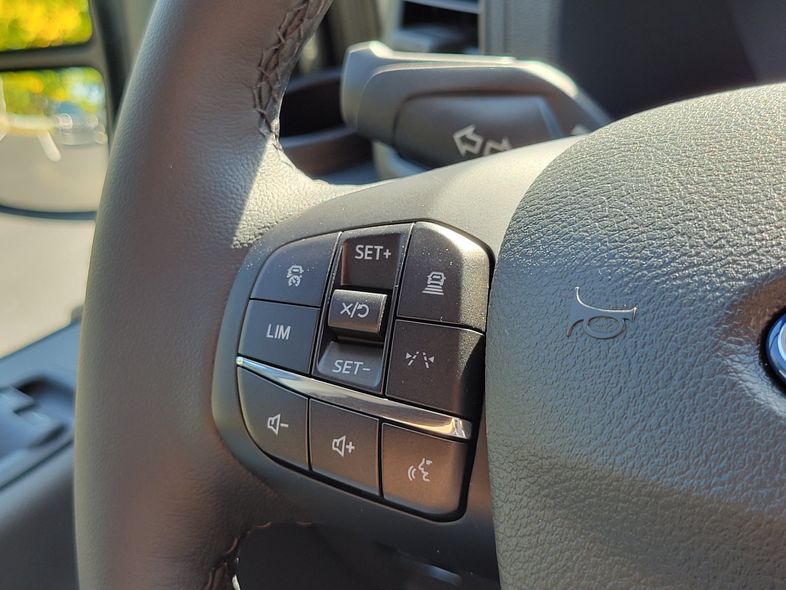 New 2027 Carbonized Gray Metallic Ford Cargo Van image 34