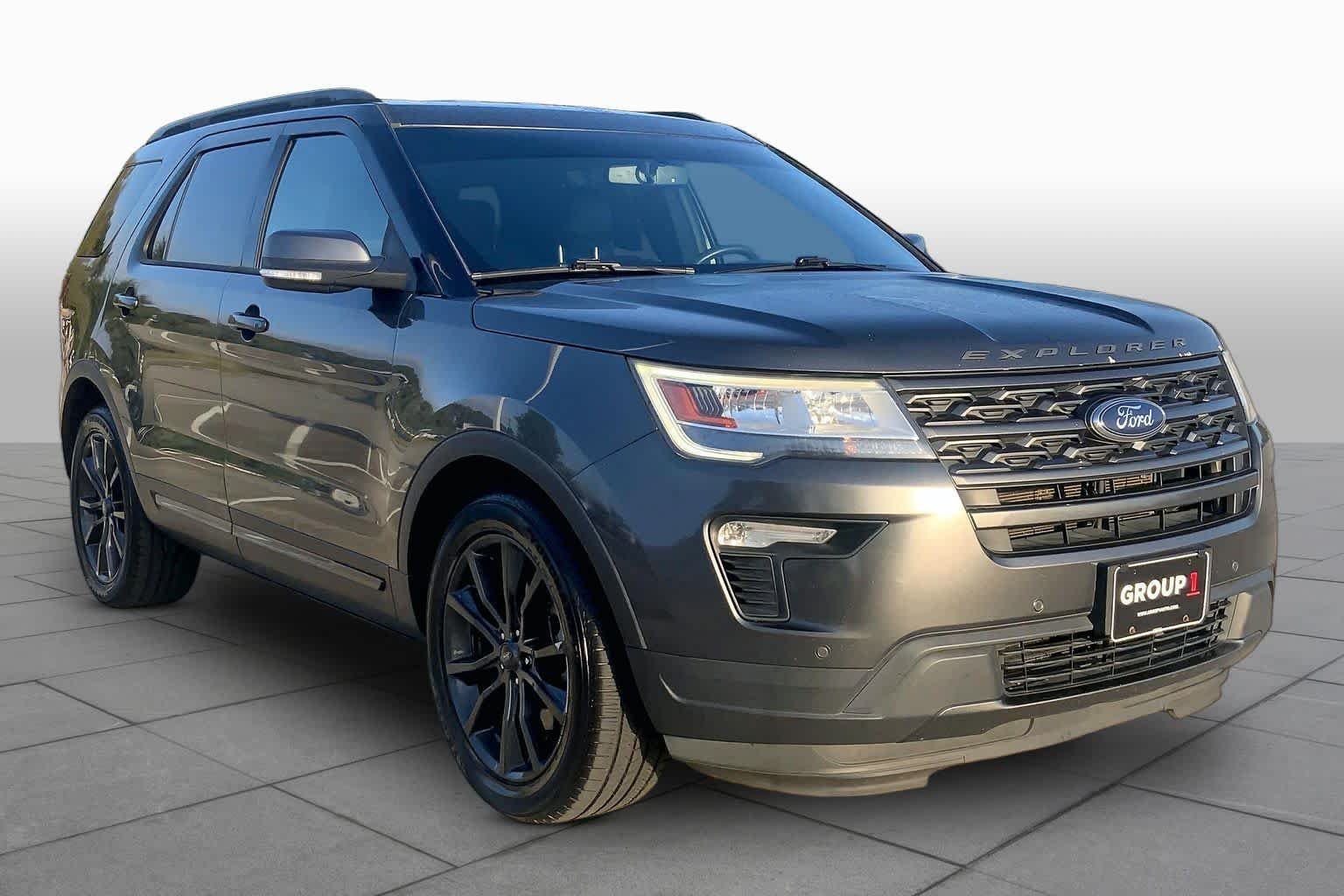 Used 2018 Magnetic Ford XLT image 3
