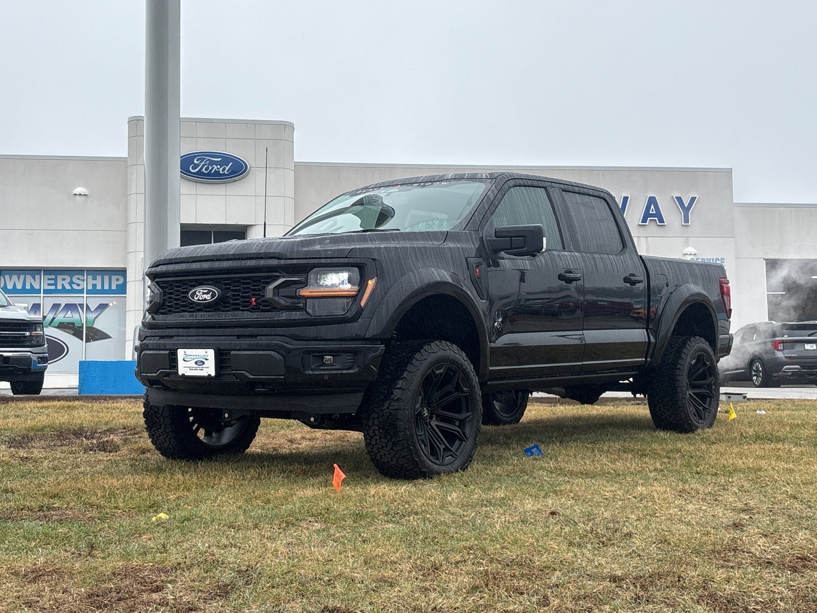 New 2026 Agate Black Metallic Ford XLT image 3
