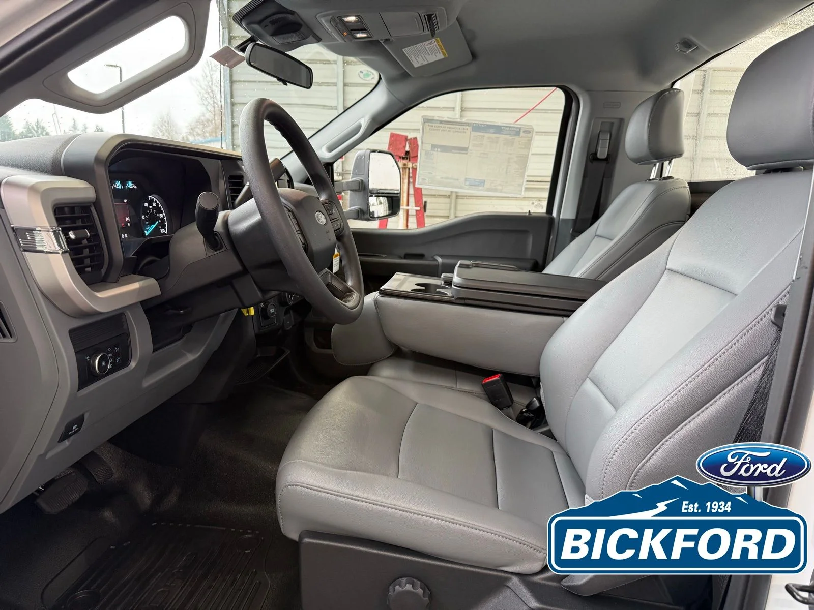 2025 Ford F-550 Super Duty Chassis Cab XL - Photo 12