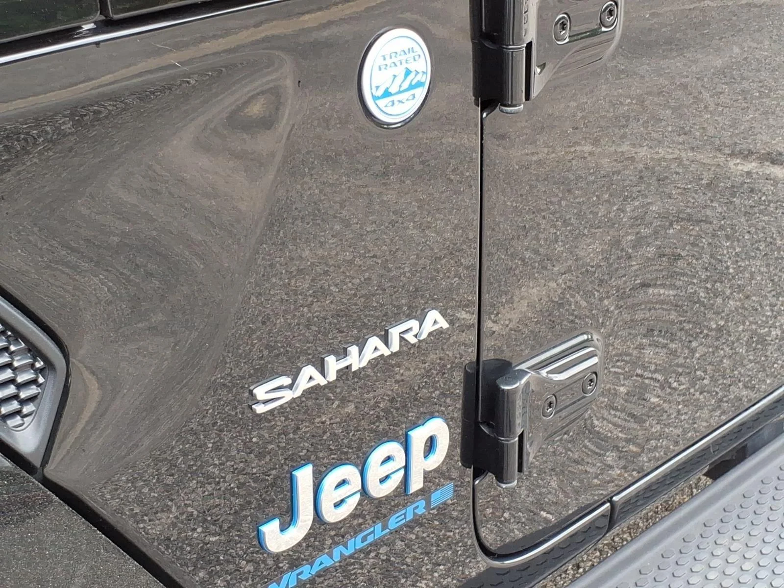 Used 2023 Black Clearcoat Jeep Sahara image 11