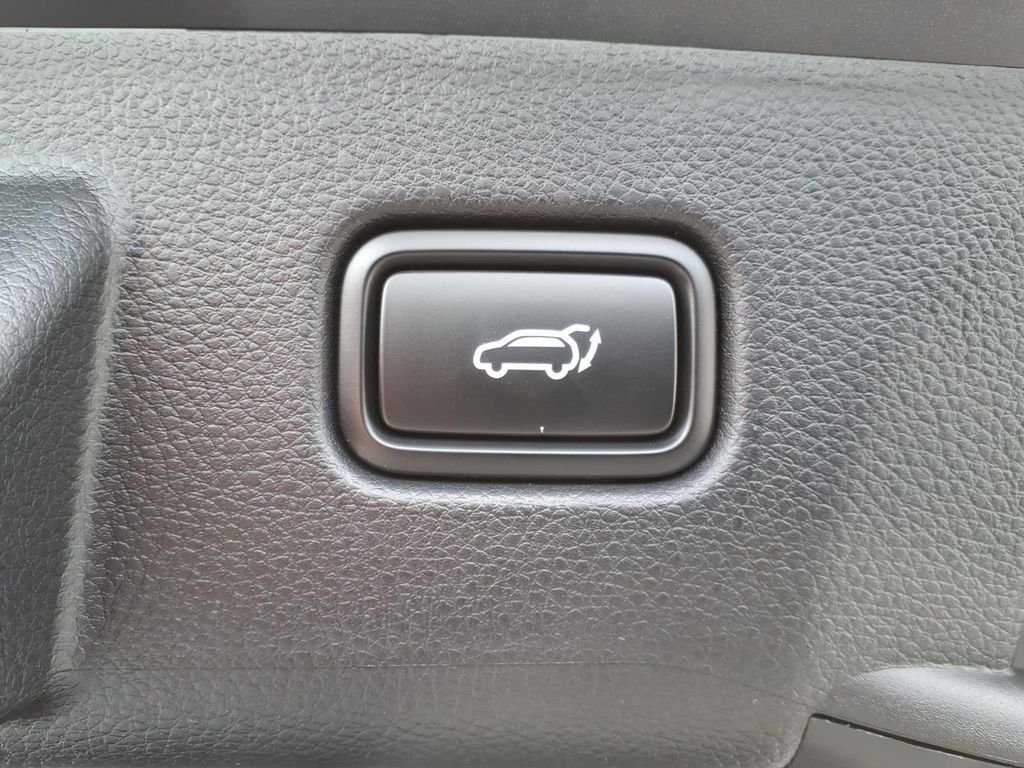 2026 Kia Seltos EX - Photo 11