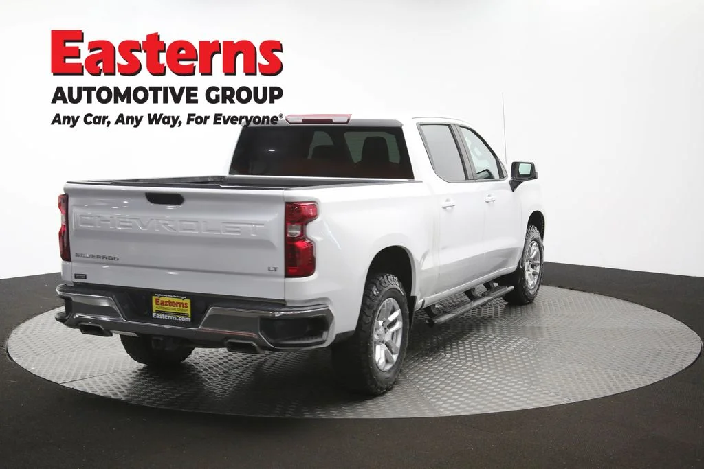 Used 2023 White Chevrolet LT image 37