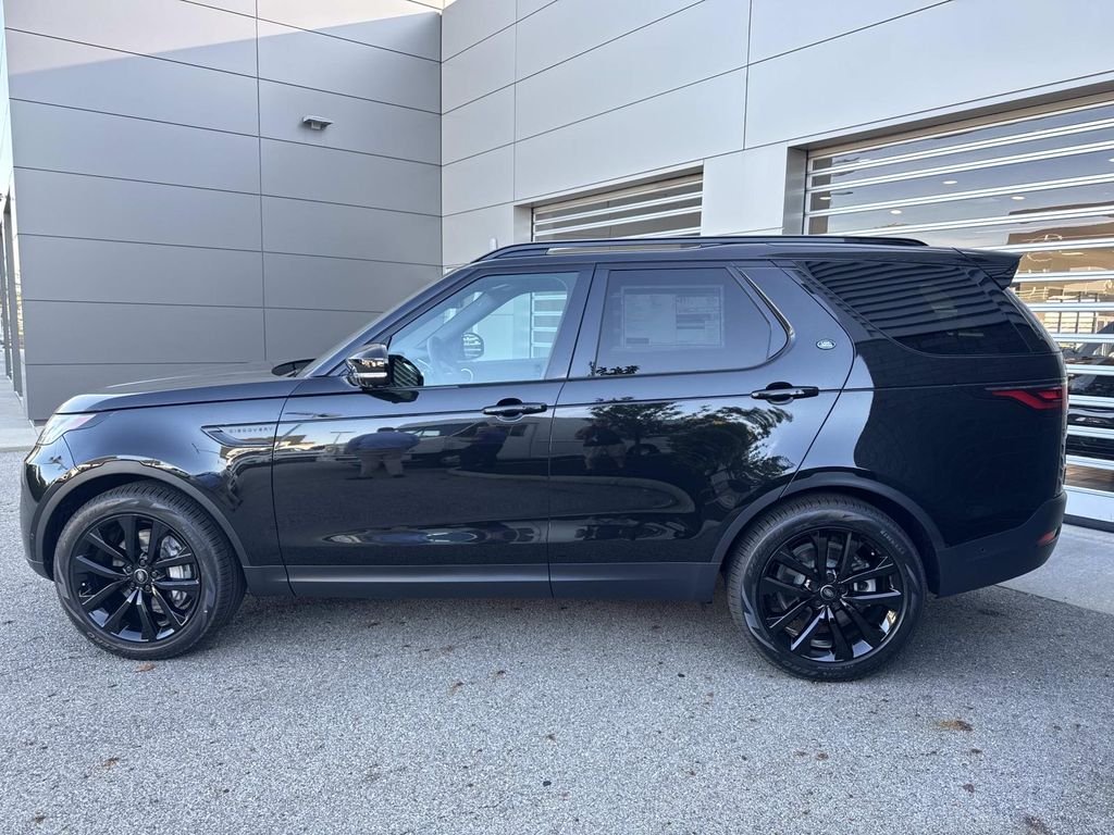New 2026 Santorini Black Land Rover S image 4