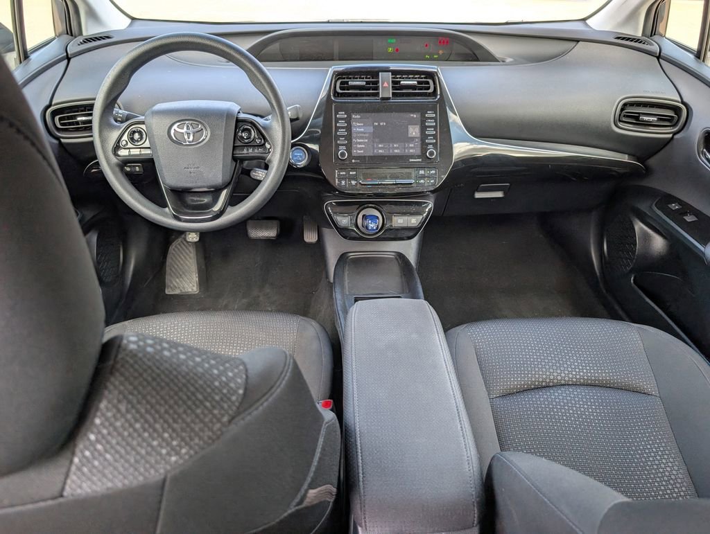 Used 2021 Gray Toyota LE image 16
