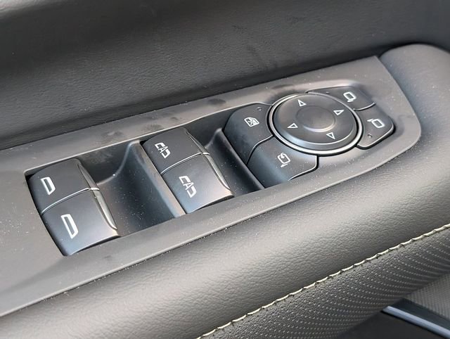 2026 Chevrolet Tahoe Premier - Photo 19