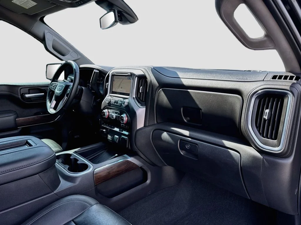 Used 2021 Black GMC SLT image 35