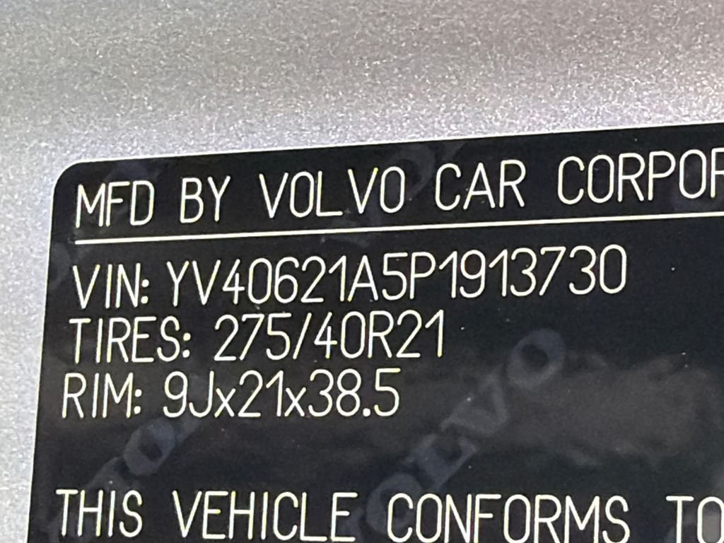 Used 2023 Silver Volvo Ultimate image 33