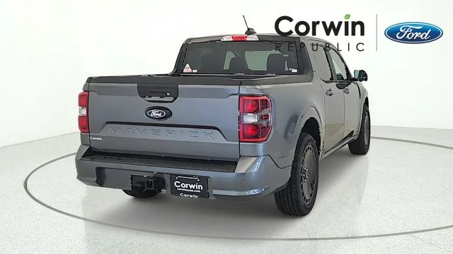 New 2026 Carbonized Gray Metallic Ford Lobo™ image 7