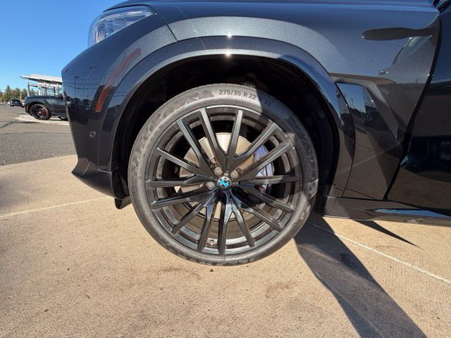 Used 2023 Black BMW M50i image 16