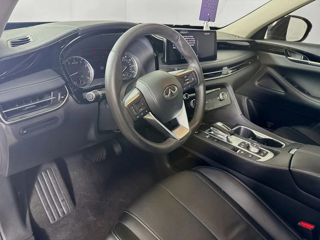 Certified Used 2023 Gray INFINITI PURE image 11