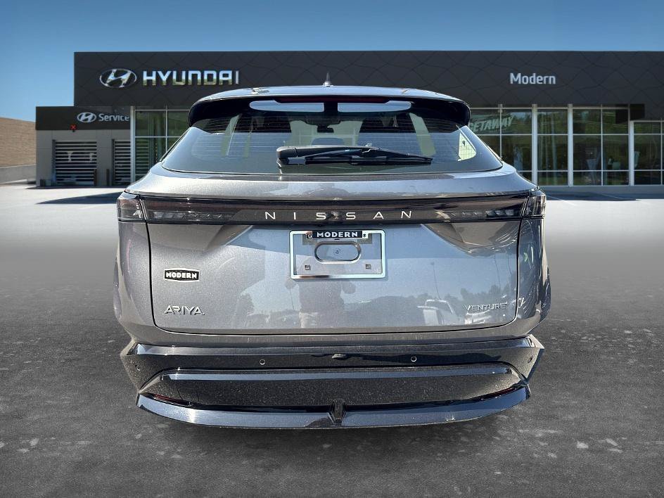Used 2023 Gun Metallic Nissan VENTURE+ image 6