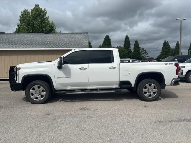 Used 2022 White Chevrolet LTZ image 8