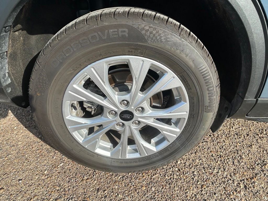 Used 2025 Blue Ford Active image 8