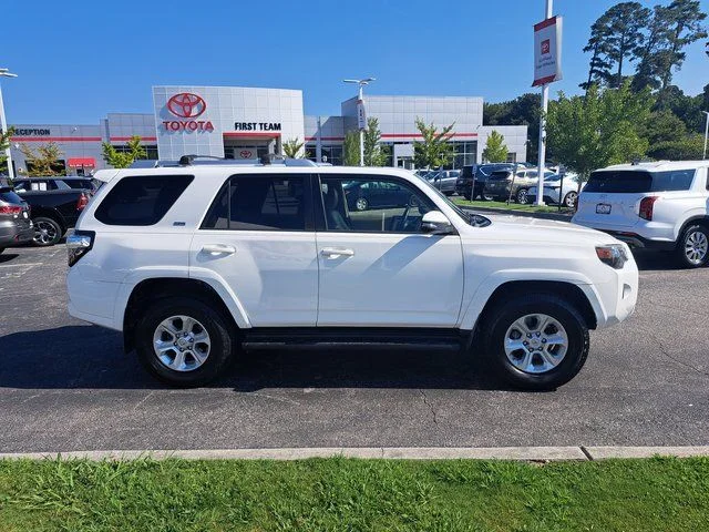 Used 2018 White Toyota SR5 Premium image 6