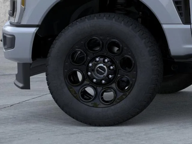 New 2026 Glacier Gray Metallic Tri-Coat Ford Lariat image 37