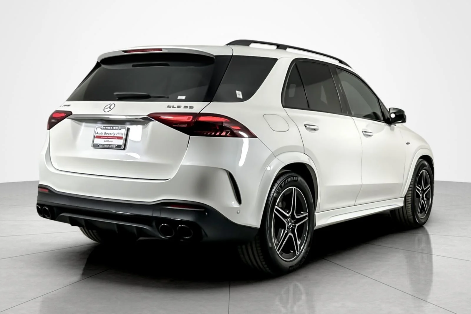 Used 2025 MOONLIGHT WHITE Mercedes-Benz AMG® GLE 53 4MATIC+ SUV image 5