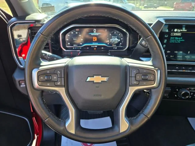 Used 2025 Red Hot Chevrolet LT image 31