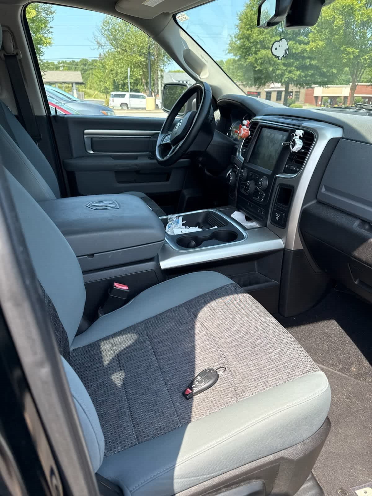 Used 2019 Diamond Black Crystal Pearlcoat RAM Big Horn image 6