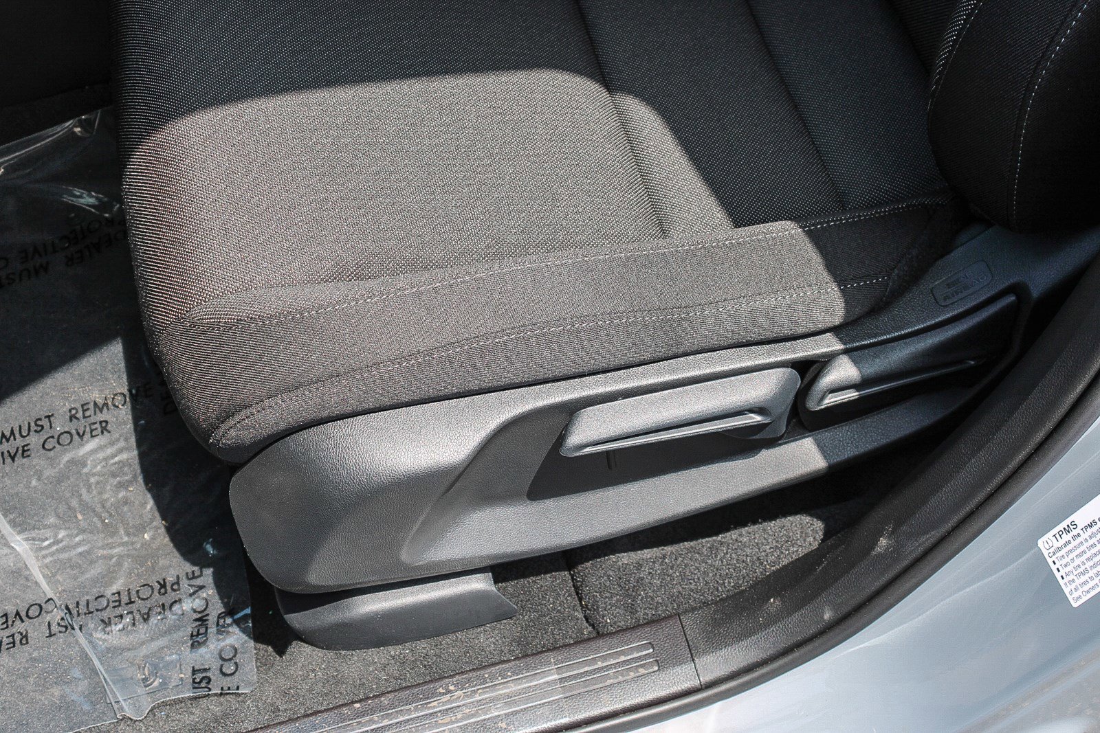 New 2026 Urban Gray Pearl Honda LX image 23