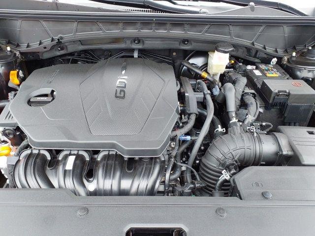 New 2026 Phantom Black Hyundai SE image 15