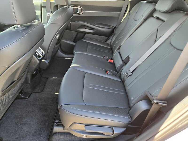 New 2026 Volcanic Sand Kia EX image 7