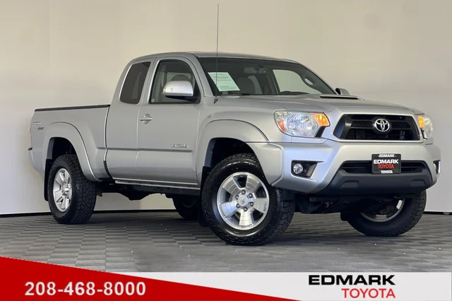 2012 Toyota Tacoma ACC CAB 4WD V6 MT